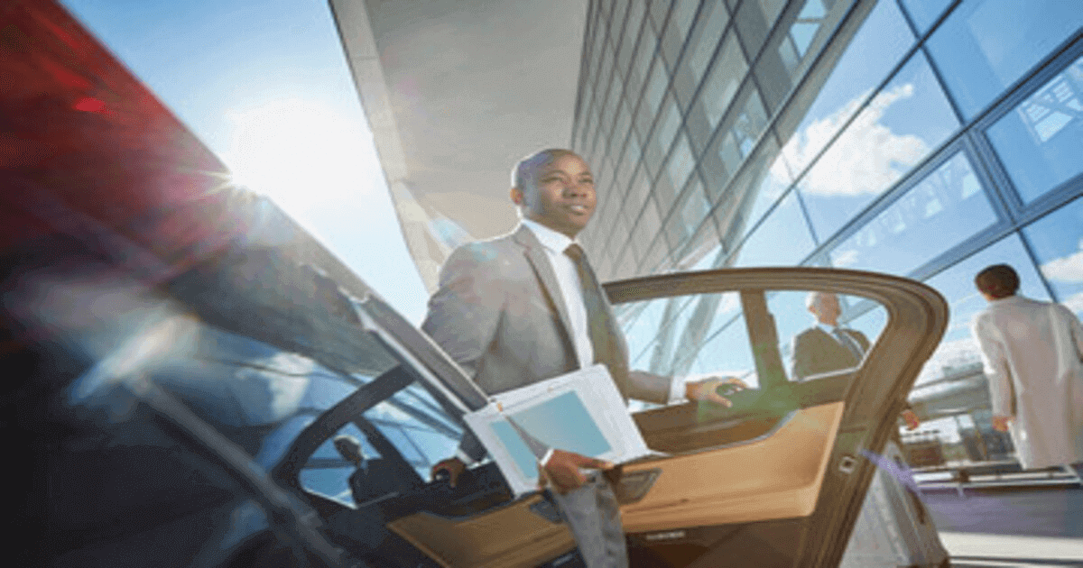 Luxury Fintechzoom Spearheading Innovation in Wealth Management in 2024